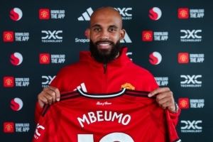 记者：阿莫林表示姆贝莫将缺战伯恩茅斯，希望对阵埃弗顿能上场