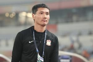 记者:本土的一批少帅,开始在本赛季全方位证明自己